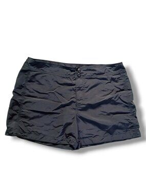 L.L. Bean Womens Nylon Shorts Black 4 Inch Unlined Performance Quick Dry Size 14